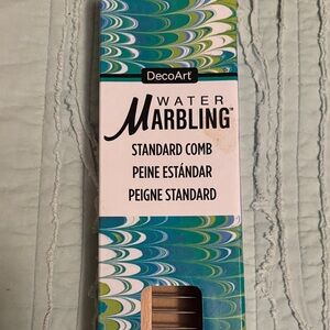 DecoArt Water Marbling Standard Comb - Easily Create Unique Designs! New